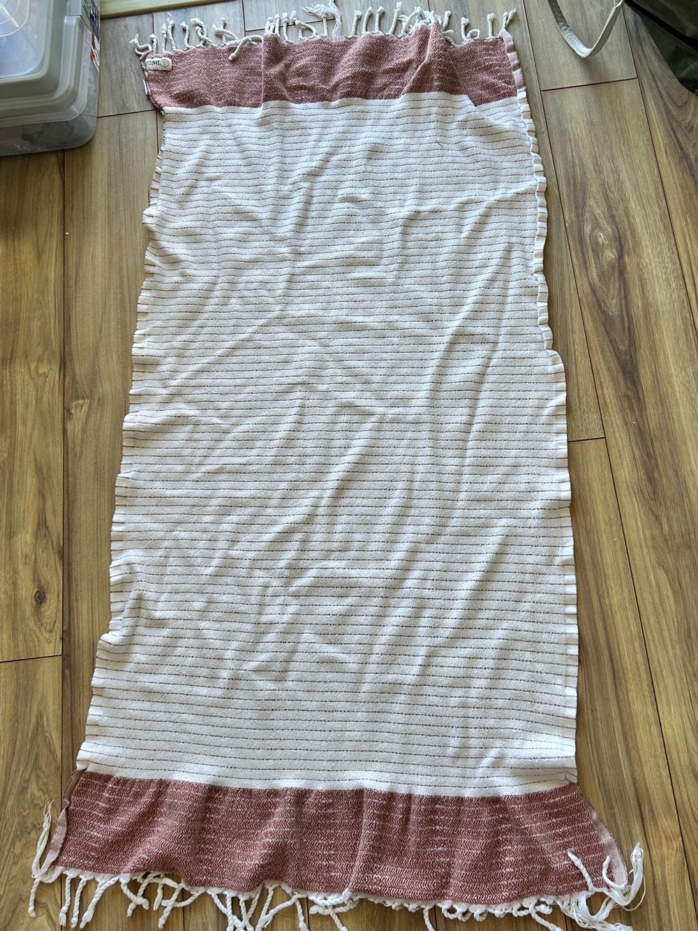 Neutral White & Dusty Rose Turkish-Style Beach Towel
